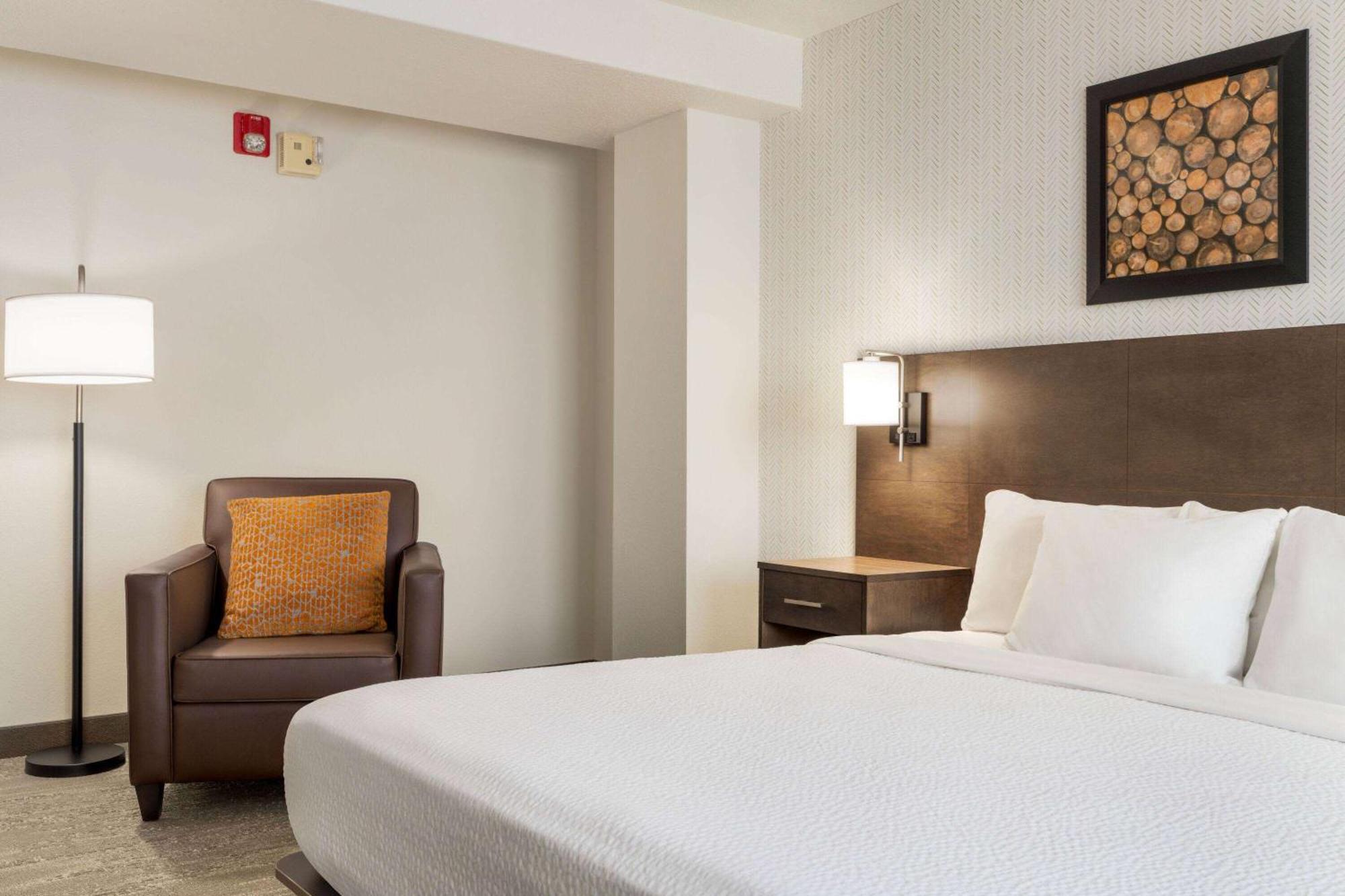 Days Inn & Suites By Wyndham Бозмен Екстер'єр фото