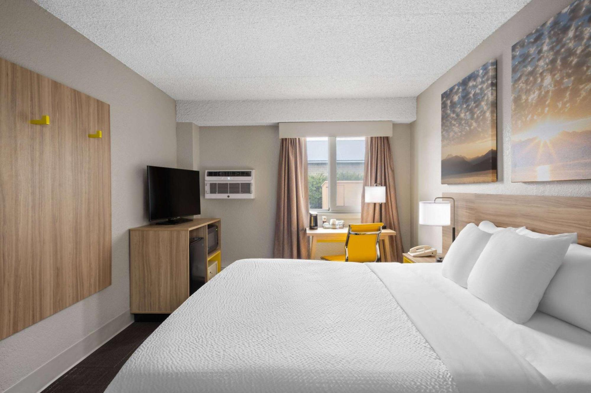 Days Inn & Suites By Wyndham Бозмен Екстер'єр фото