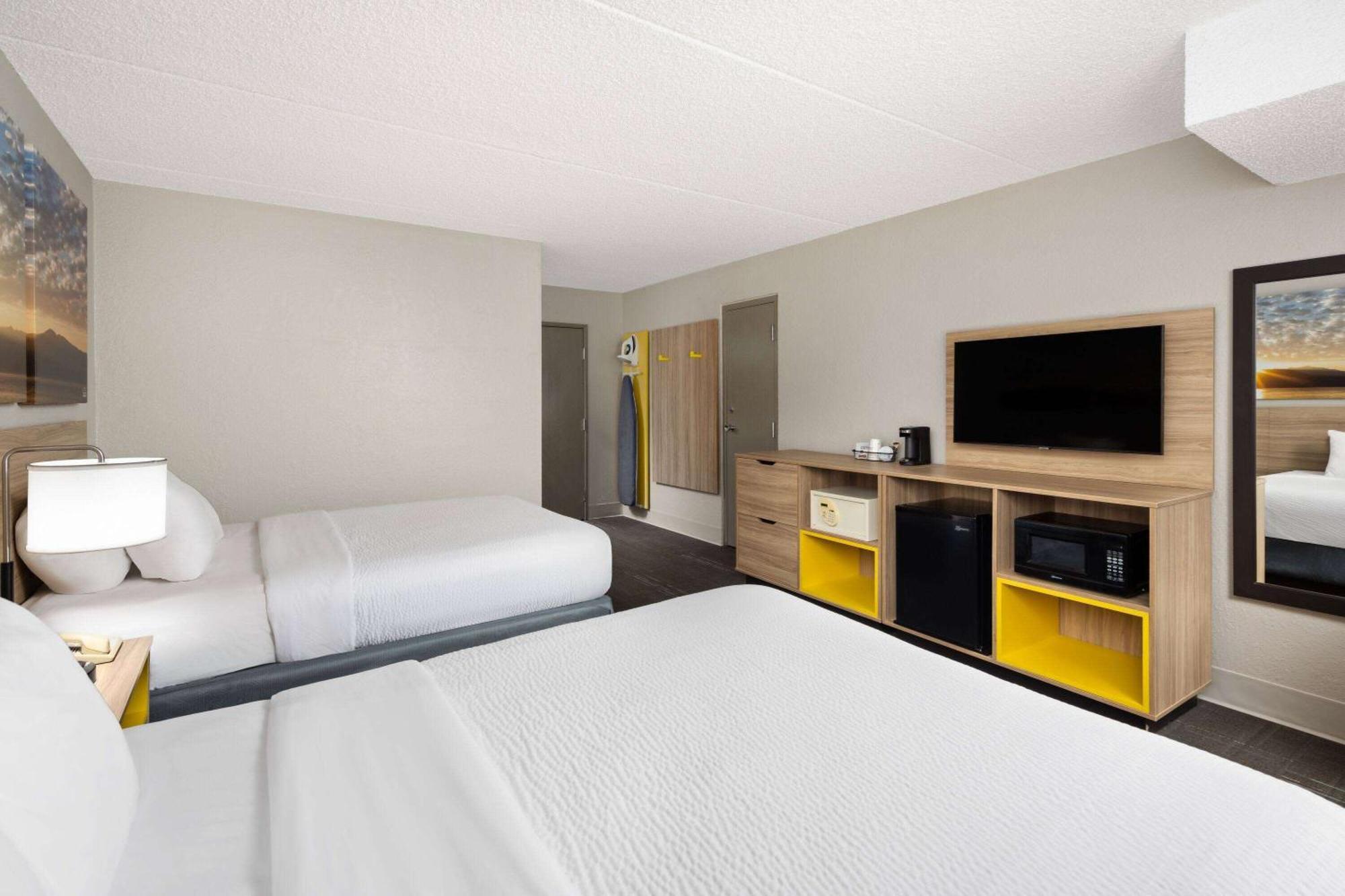 Days Inn & Suites By Wyndham Бозмен Екстер'єр фото