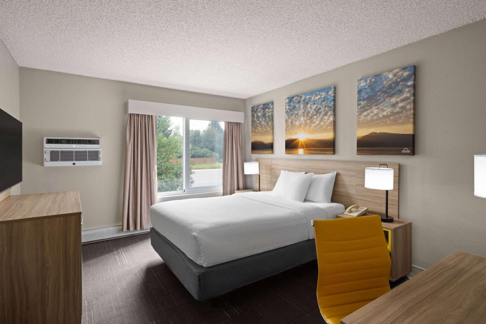 Days Inn & Suites By Wyndham Бозмен Екстер'єр фото